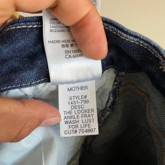 Mother Looker Fray In Hot Springs - Picture 14 of 14